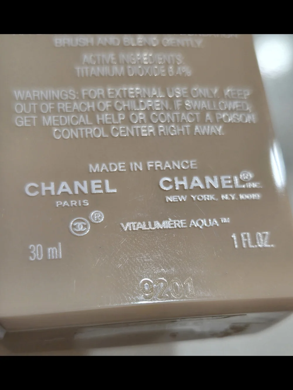 CHANEL VITALUMIERE AQUA 12 BEIGE ROSE Ultra-Light Makeup SPF15 New  Brush No Box